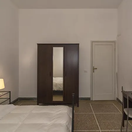 Hostel B&B *